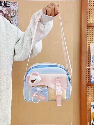 多巴胺斜挎包女孩小包包2025新款时尚女可爱外出背包学生挎包#多巴胺斜挎包 #可爱包包  #斜挎包  #甜美包包 #可爱包包
