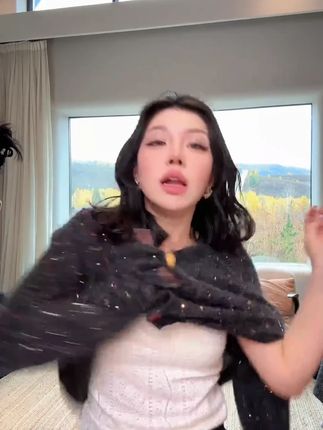 ME【织花蝴蝶杯内衣(含胸垫)】勾花面料舒柔百搭时尚背心ME #穿出高级感 #时髦精 #吊带背心 #穿搭