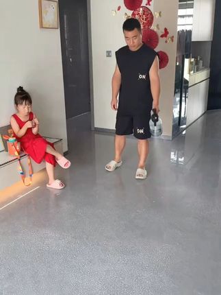 既可以喷泡沫又可以喷水的喷壶,用它拖地洗车真的太实用了#生活好帮手 #泡沫喷壶 #29B