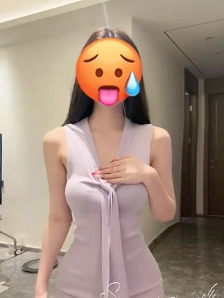 #张予曦毕雯珺真拍了红裙抱 #深情眼 #张予曦 #毕雯珺
