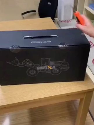 汇纳583新款合金工程车玩具,超大耐用还能遥控! #汇纳工程车玩具 #耐用工程玩具 #超大合金玩具 #新款铲车模型 #耐用工程车
