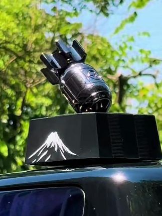 2025新款车载创意摆件,核弹小男孩富士山装饰超高级! #富士山车载装饰 #核爆小男孩摆件 #核爆小男孩 #创意装饰 #核弹小男孩装饰