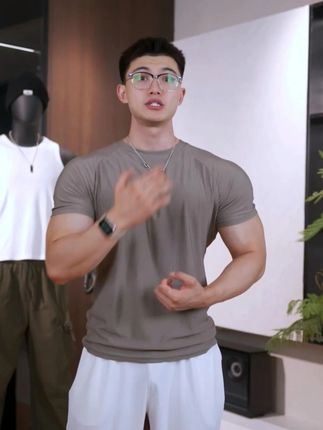 夏季短袖男冰丝凉感运动跑步训练速干纯色T恤圆领透气#夏季短袖 #冰丝凉感衬衫 #纯色T恤圆领透气
