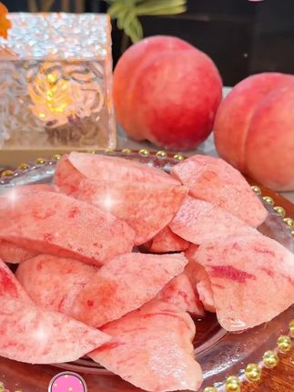 正宗水蜜桃香甜软桃新鲜采摘礼盒装特大桃子水果应当季甜#水蜜桃 #礼盒大桃子 #水蜜桃熟了