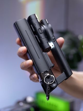是自拍支架,也是稳定器,关键价格是真的香#手机稳定器 #稳定器支架 #手机摄影 #手机支架