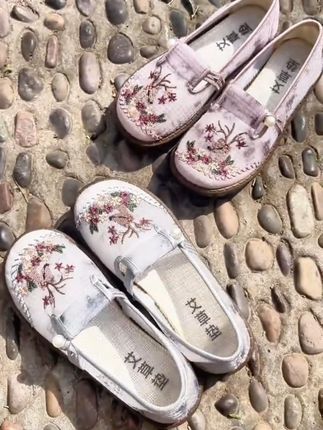 #软底 #舒适不累脚 #妈妈鞋 #绣花鞋 #软底舒适不累脚