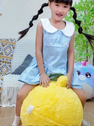 从s号直接变成xxl,这样的开心玩法也太有意思啦 #毛绒玩具 #儿童玩具 #宅家运动