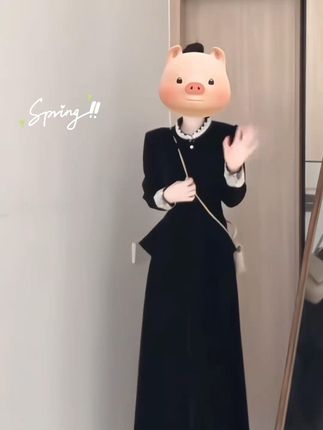 #张予曦毕雯珺真拍了红裙抱 #深情眼 #张予曦 #毕雯珺