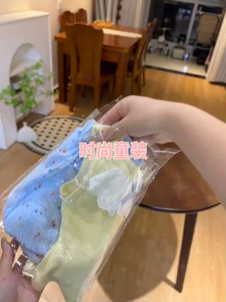 巨巨巨高品!这么的热天一定要给闺女穿一次这种超凉快又舒服的小套装,贼显白又洋气,关键价格还便宜!#高品质童装 #潮童穿搭 #女童套装 #面料舒适透气 #超便宜超划算
