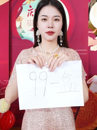 终于知道那些明星贵妇夏天不脱妆用的啥了!一层遮瑕,二层气垫,三层散粉,三层三效!日常出门携带太方便了#纪颜美记三层气垫#防水防汗不脱妆#做精致女人#杨颖同款#林心如同款