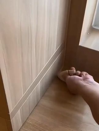 嘉宝莉同色膏美容胶木门衣柜地板楼梯踢脚线墙纸墙布缝隙收边美缝#嘉宝莉同色膏 #缝隙收边 #美缝材料 #家居装饰 #同色膏