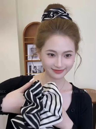高颜值简约风黑白条纹复古韩版大肠发圈简约百搭高级感气质发绳女 #穿搭显贵傻瓜公式民族风饰