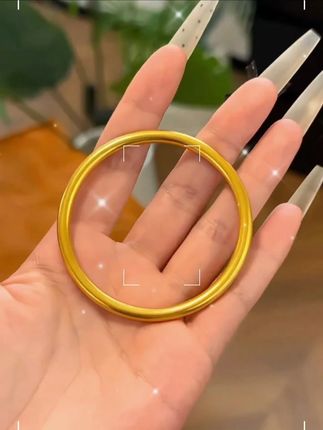 以后我就戴这个十几块钱的铜合金手镯,我不说谁能区分的出来!#好物分享 #源头实力厂家 #精致女人必备