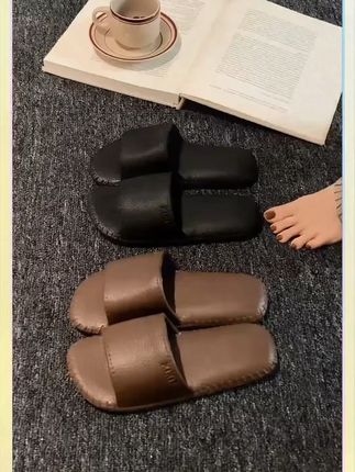 细细条 时尚复古皮纹情侣室内凉拖鞋夏季居家防滑浴室一字拖in 不滑 不臭 主打两个"不"字 #居家拖鞋 #好穿不累脚 #种草 #平价鞋子 #脚宽脚胖都可以