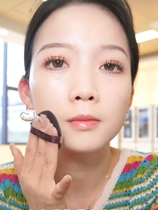 女人都爱用的隔离霜，快速上妆提亮肤色#娜涟 #娜涟光感隔离霜  #2024早秋时髦主场 W967