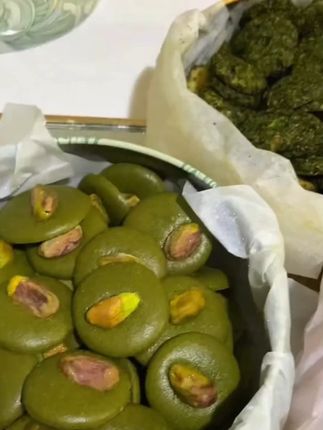 #上稀园 #下午茶甜品 #薄脆 #饼干 #抹茶控 【香港上稀园】非油炸烘烤薄脆120g下午茶办公室休闲解馋零食送礼