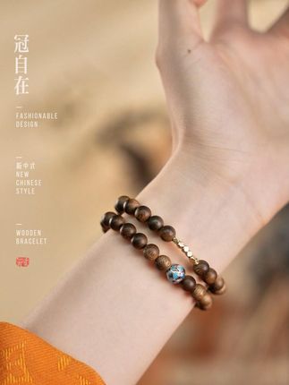 【蓝莲花】沉香木质温暖,蓝莲清冷空灵。呼吸间,焦虑都被温柔化解#沉香手串 #高品质 #东方香韵 #珠宝首饰