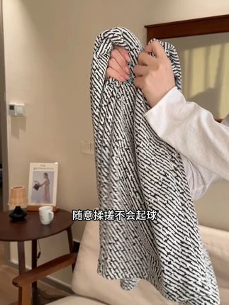 水洗不变形!这条阔腿裤穿了半年,花纹还跟新的一样!!! #百搭神裤 #休闲裤穿搭 #慵懒风穿搭 #显高显瘦穿搭