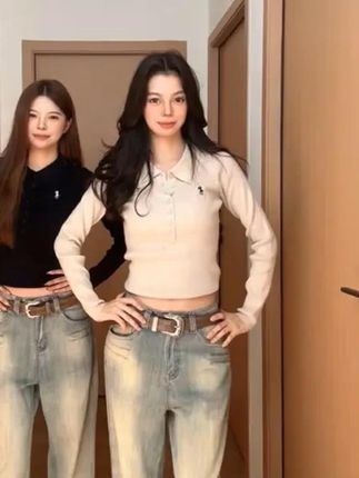 WANWAN废土色b入款!超显瘦水洗牛仔裤直筒秋款设计感宽松 #穿搭ootd#  ootd女生穿搭  #牛仔裤搭配秋冬新款#  ootd日常穿搭