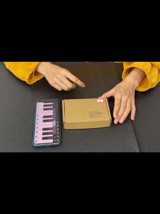 手机屏幕触屏神器外置智能静音代替手指懒人点屏点击器通用一体式#触屏神器 #懒人好物 #手机配件 #智能点击器 #通用触屏工具