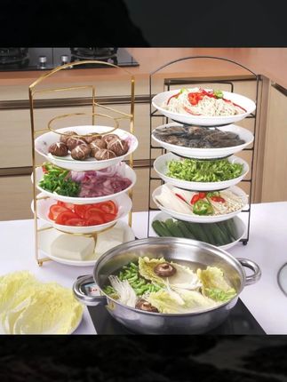 如果厨房台面位置不够,可以试试我老婆用的这款不用打孔的#配菜架 ,以后请客吃饭,吃火锅的时候多备两个菜都没问题#壁挂台式两用备菜架 #厨房好物 #好物推荐🔥