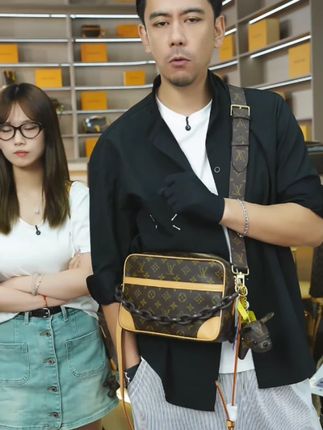 支持你全渠道验货 假一罚四 3000多带走正品LV #奢侈品包包 #二奢 #美包分享 #包包种草 #LV