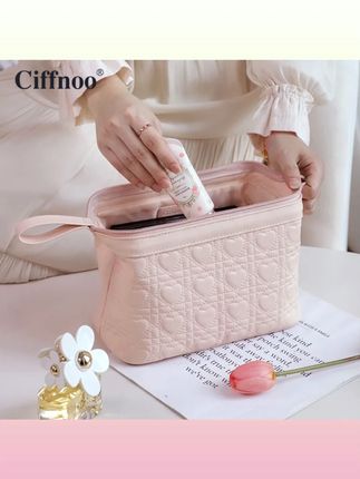 Ciffnoo/琪斐诺化妆包包女款爆款2025新款便携护肤品化妆品收纳包#化妆包 #女款化妆包 #便携收纳 #化妆品收纳 #时尚化妆包