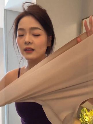 太美了!这款吊带背心,显瘦又性感,老公都夸我买的好!美爆了! #显瘦穿搭 #夏季新款 #完美身材 #吊带背心 #贴身衣物