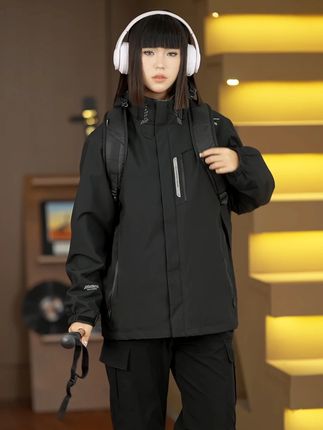 冲锋衣,不只是一件衣服,更是你探索世界时,抵御风雨的坚固护盾。#户外穿搭#三合一冲锋衣#美津浓#防风防雨#男女同款