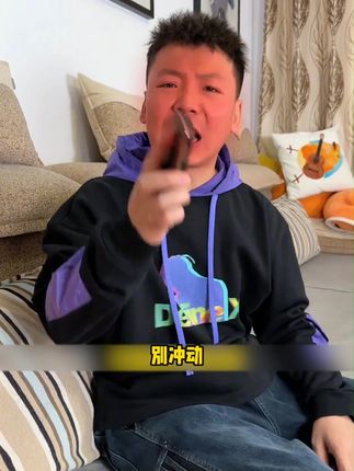 因为手机信号不好导致电话打不通、上网卡顿,赶紧试试这个手机信号放大器吧,让您的手机信号瞬间满格,欢迎咨询客服工程师免费帮您订制方案,从此远离手机信号弱信号差的困扰。 #手机信号太差怎么办 #手机信号放大器厂家 #手机信号放大器三网通 #手机信号放大器安装 #手机信号放大器