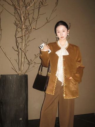 “任平生”现场拆包,所见即所得! #鹭青一 #小香风外套 #轻奢女装 #精品女装 #麂皮绒外套