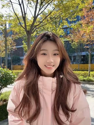 让我们冬天来当甜妹!#一点点星星摇 #一点点星星摇手势舞 #斐乐 #甜系女孩 #秋冬穿搭