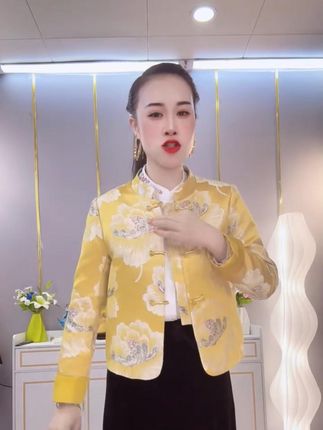 新中式国风外套女春秋新款雅气质短款提花刺绣立领外 #新中式 #国风 #优雅 #气质 #舒适