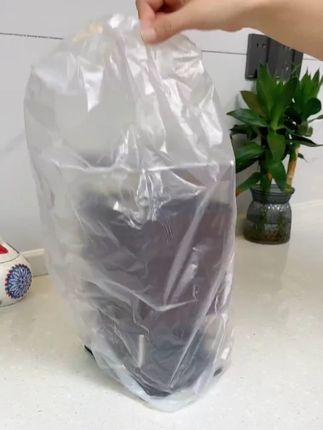 #不锈钢刀架 ,平时家里用的刀具,剪刀都可以放上去收纳,厨房干净整洁#刀架 #厨房置物架 #厨房收纳