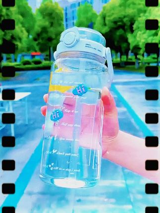 欧诗玛双饮健身大容量水杯夏季运动刻度塑料杯子耐高温水瓶大水壶 #水杯 #大容量水杯 #运动水杯 #大水壶 #耐高温
