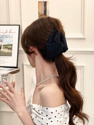 扁头真的不能没有三角抓夹!!美的太轻松了~ #抓夹  #头饰发饰  #发夹  #发型教程  #手残党也能学会的发型