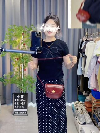 2025新款复古经典款马鞍包新年包包红色系斜挎包小众时尚百搭通勤#包包 #女包 #复古包包 #斜挎包 #时尚包包