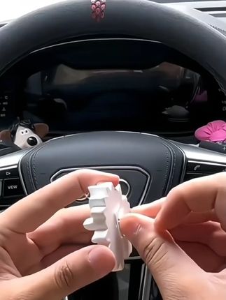 这款花束扩香石夹在出风口太好看了,滴上香水香薰就会散发出淡淡的清香 #汽车装饰 #车载摆件 #车载香薰 #出风口香薰 #扩香石香薰
