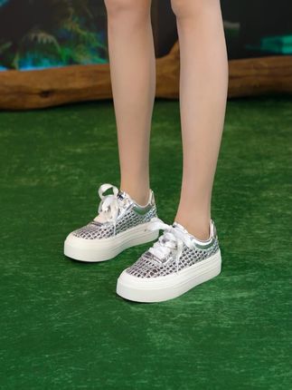 所得,所不得,皆不如心安理得 #休闲鞋 #板鞋女 #小白鞋 #哎呦喂你鞋真好看 #好穿又好搭