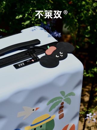 不莱玫和塔卡沙联名行李牌来啦!这么萌太戳我心巴了! #行李牌 #塔卡沙联名 #不莱玫大容量行李箱 #塔卡沙