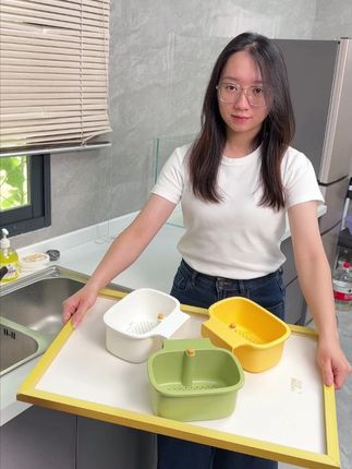 如果你家洗碗池是双槽的,试试中间放上这个#沥水篮 轻松解决剩饭残渣,清理方便不占地方,水槽再也不堵了#实用好物 #厨房好物