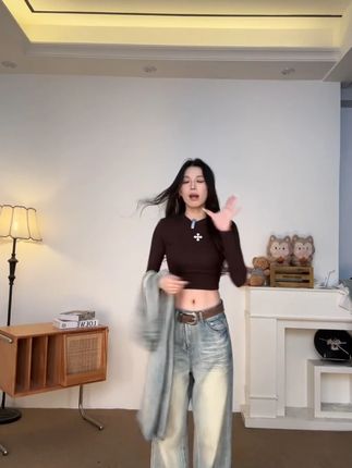 【NIKO】百搭复古做旧中低腰宽松垂感水洗阔腿无弹牛仔裤#ootd穿搭 #今天穿什么 #显瘦裤子 #牛仔裤  #穿搭我是认真的