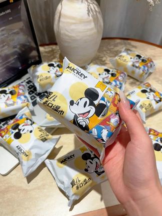 这真的开学必备!加大加厚水分充足的湿巾,还方便携带! 一包20抽,出门一天都够用了!#湿巾 #手口湿巾 #湿巾推荐 #湿巾纸 #家居好物分享