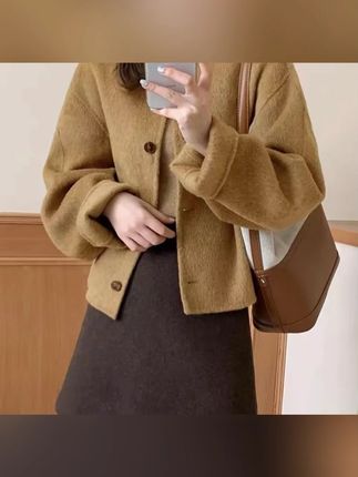2025圆领短款双面羊毛大衣女冬季韩版宽松气质小香风毛呢外套#品质女装 #服装分享 #同色系搭配 @DOU+小助手