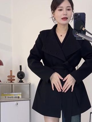 【直角肩】显瘦黑色大衣秋季新款高级感风衣外套气质短款上衣 #穿出高级感 #品质女装 #显瘦穿搭 #风衣 #外套穿搭
