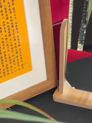 象征永恒的太阳花吊坠,把人衬的很好看,每个女生都适合有一条 #足金999 #项链 #黄金