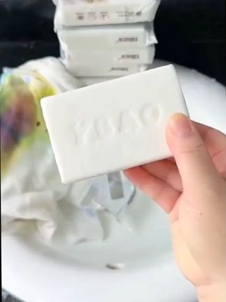 这个婴儿洗衣皂 我愿称它是洗衣神器!哪里脏就搓哪里,干干净净的还不伤手,淡淡清香可好闻了 #母婴好物 #自用好物分享 #肥皂 #婴儿皂 #洗衣皂