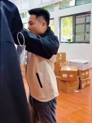 #男士冲锋衣男士推荐
