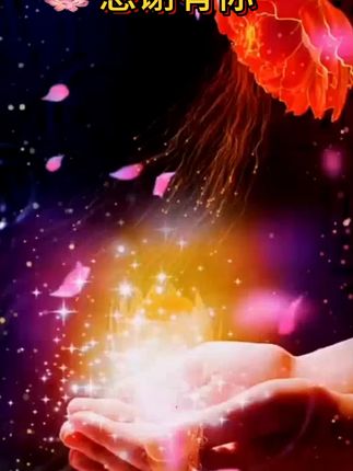 这个戴帽子的#斗篷浴巾  ,四季都适用,厚实又吸水,洗完澡直接套在宝宝身上,不用担心宝宝着凉了#母婴好物