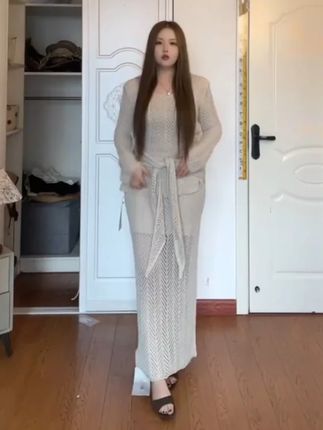 高智风三件套 #热点宝 #秋季显瘦穿搭 #裙子修身显瘦